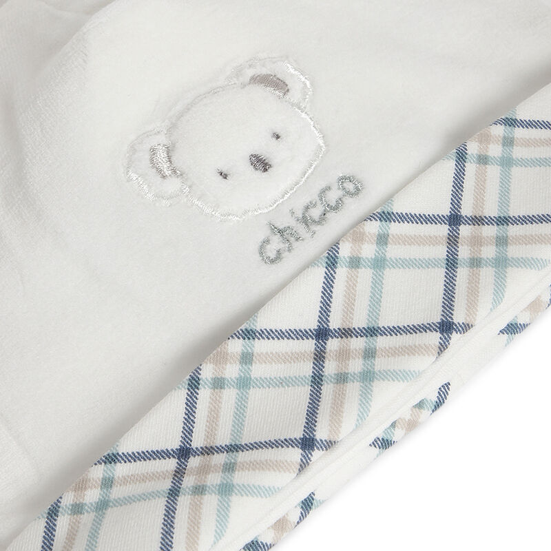 Boys White Applique Cap image number 2